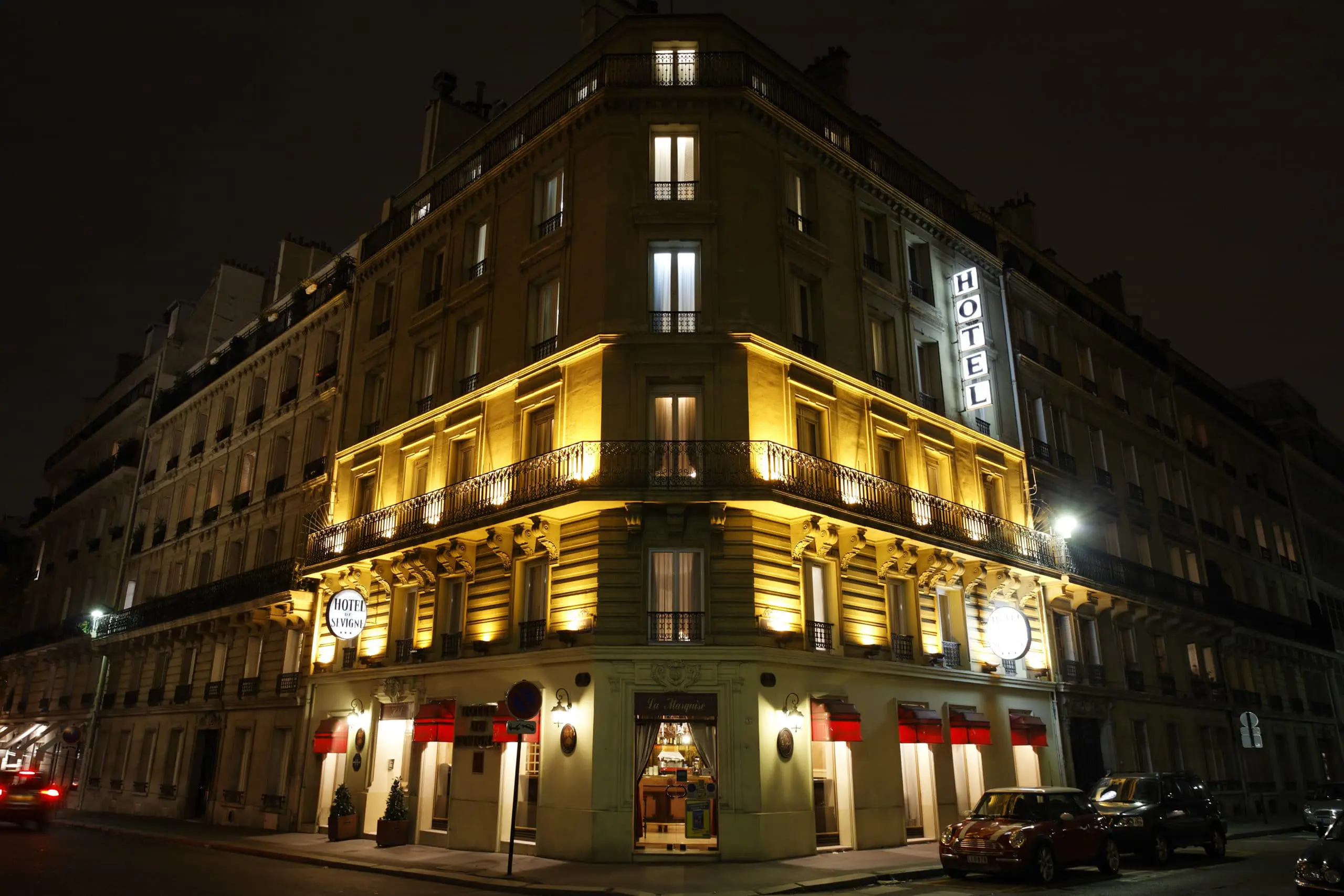 Photo Facade Hotel de Sévigné Paris